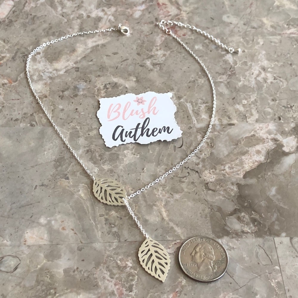 3/25⚡️Filagree Leaf stainless steel necklace - Picture 6 of 8
